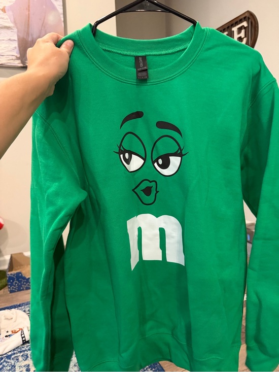 Gildan Tops - Gildan Green Graphic M&M Crewneck Sweatshirt